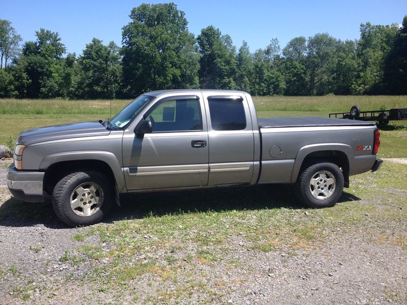 2006 Chevrolet Silverado 1500 Crew Cab for sale by owner in Macedon