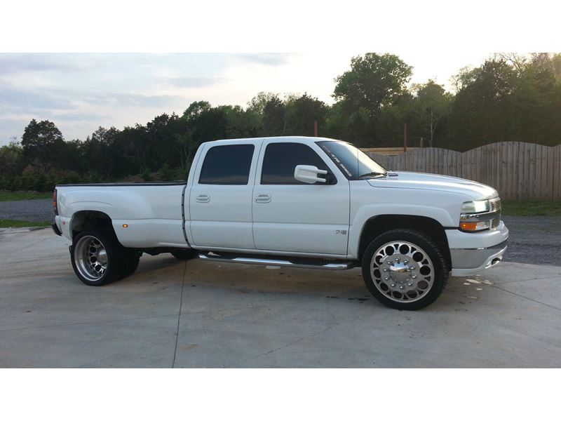 2002 Chevrolet Silverado 3500HD for sale by owner in MEMPHIS