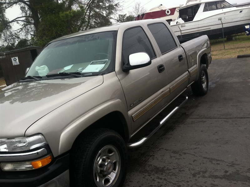 2001 Chevrolet Silverado LS HD for sale by owner in CHARLESTON