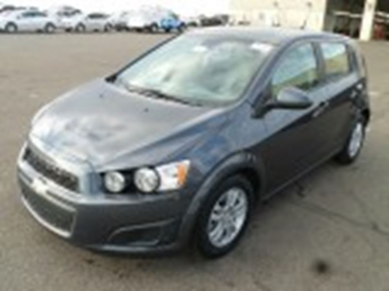 2012 Chevrolet sonic for sale by owner in Tempe