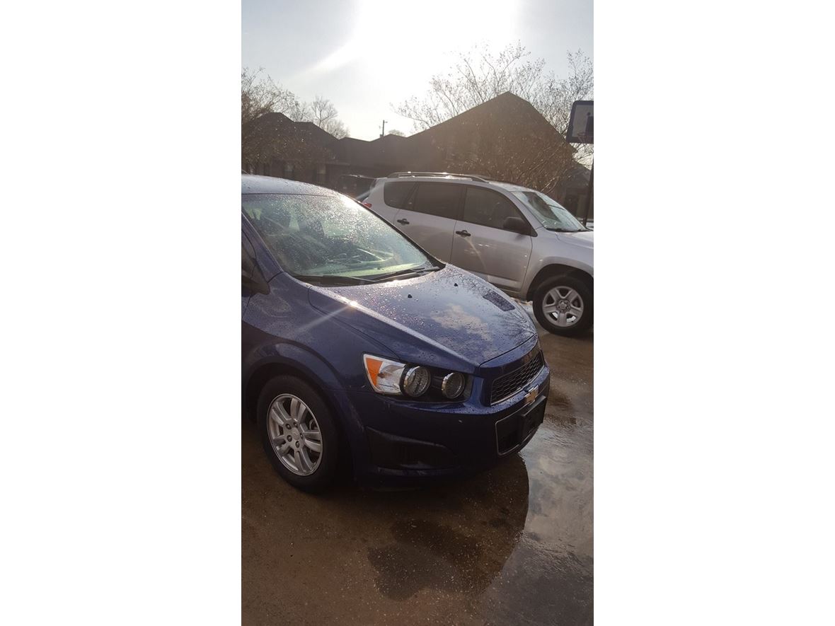 2013 Chevrolet Sonic for sale by owner in Lake Charles