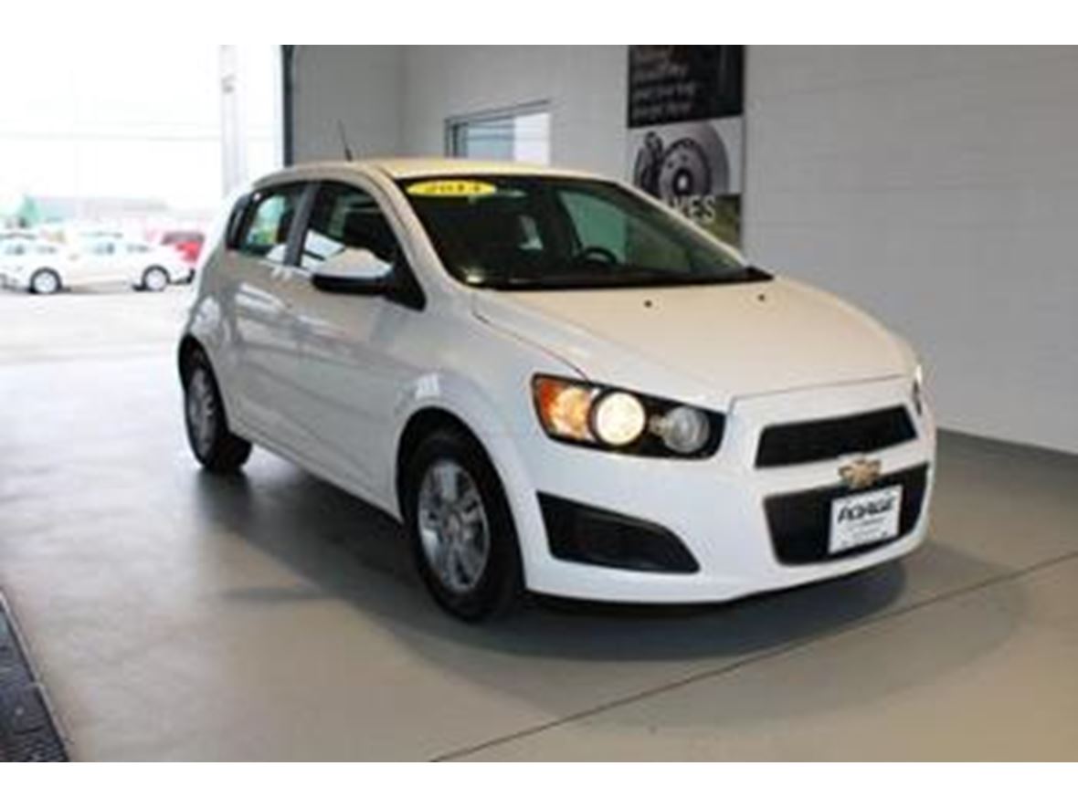 2014 Chevrolet sonic for Sale by Owner in Wentzville, MO 63385