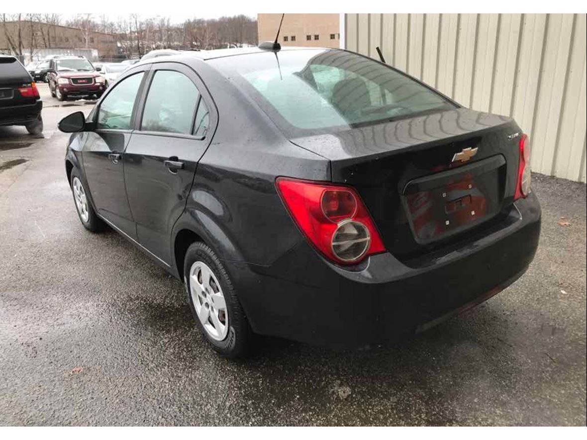 2015 Chevrolet Sonic for sale by owner in Monroe