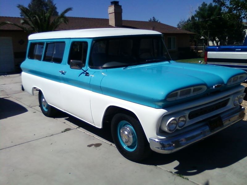 1961 Chevrolet Suburban for sale by owner in HESPERIA