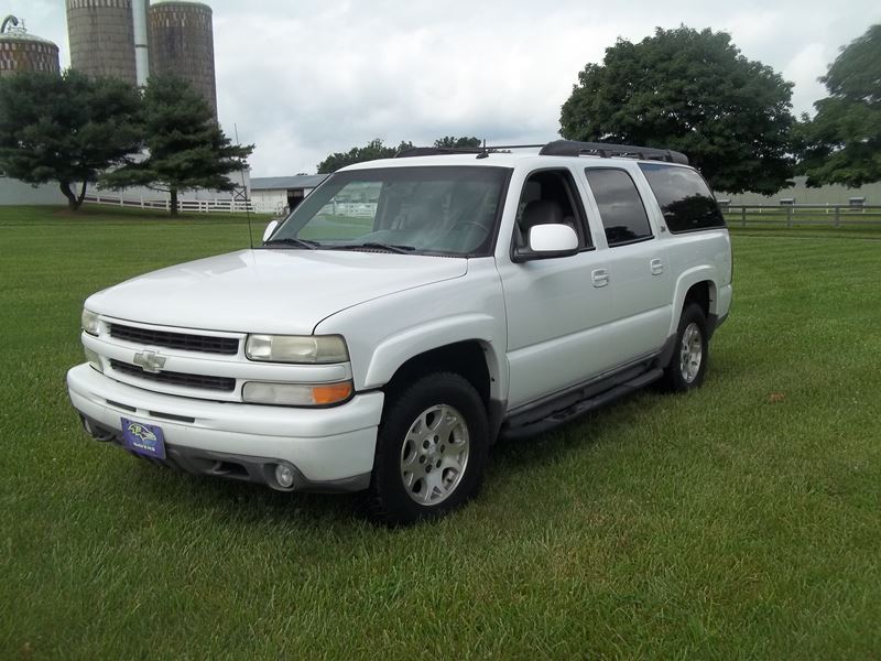2003 Chevrolet Suburban for sale by owner in Queenstown