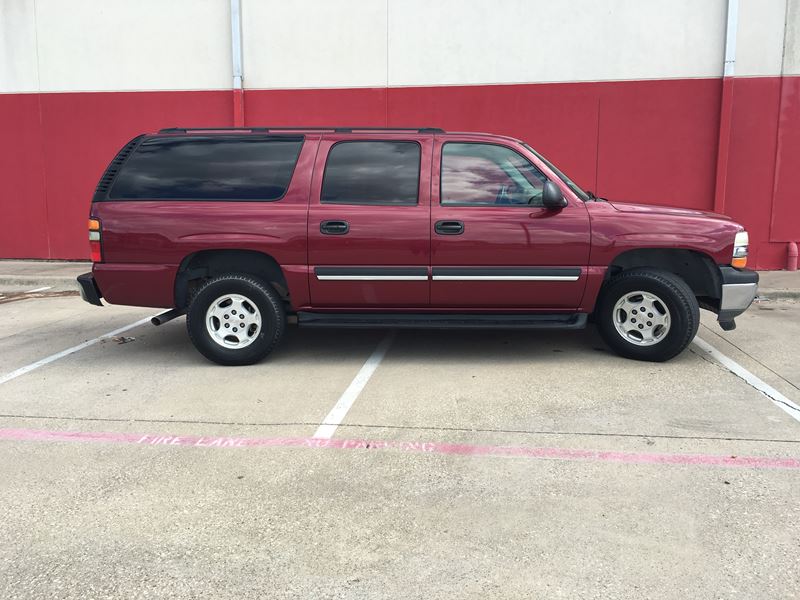 2005 Chevrolet Suburban for sale by owner in Farmersville