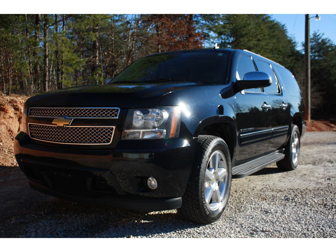 2009 Chevrolet Suburban for sale by owner in Westminster