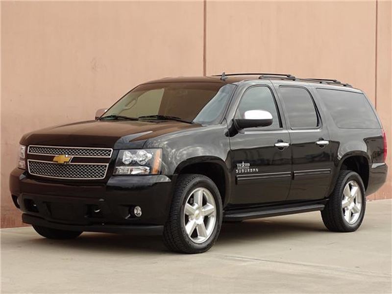 2012 Chevrolet Suburban LS for sale by owner in Phoenix