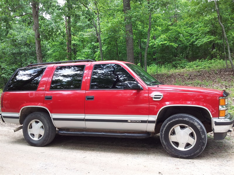 1997 Chevrolet Tahoe for sale by owner in SODDY DAISY