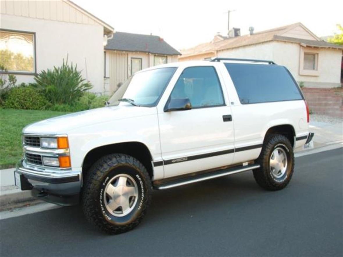 1997 Chevrolet Tahoe for sale by owner in Grover Beach