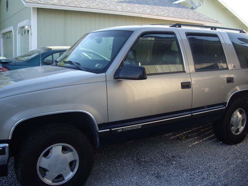 1999 Chevrolet Tahoe for sale by owner in RENO