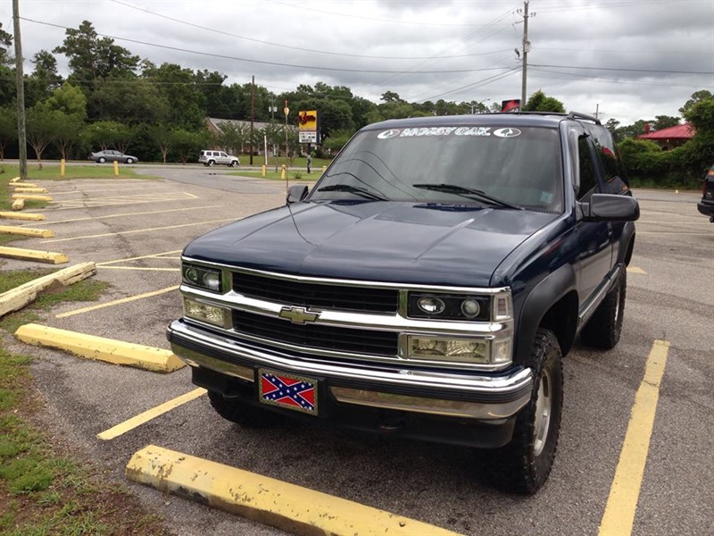 1999 Chevrolet Tahoe for sale by owner in PASCAGOULA