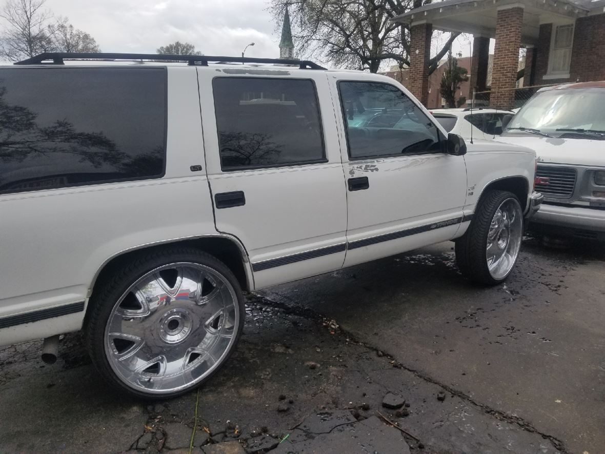 1999 Chevrolet Tahoe for sale by owner in Memphis