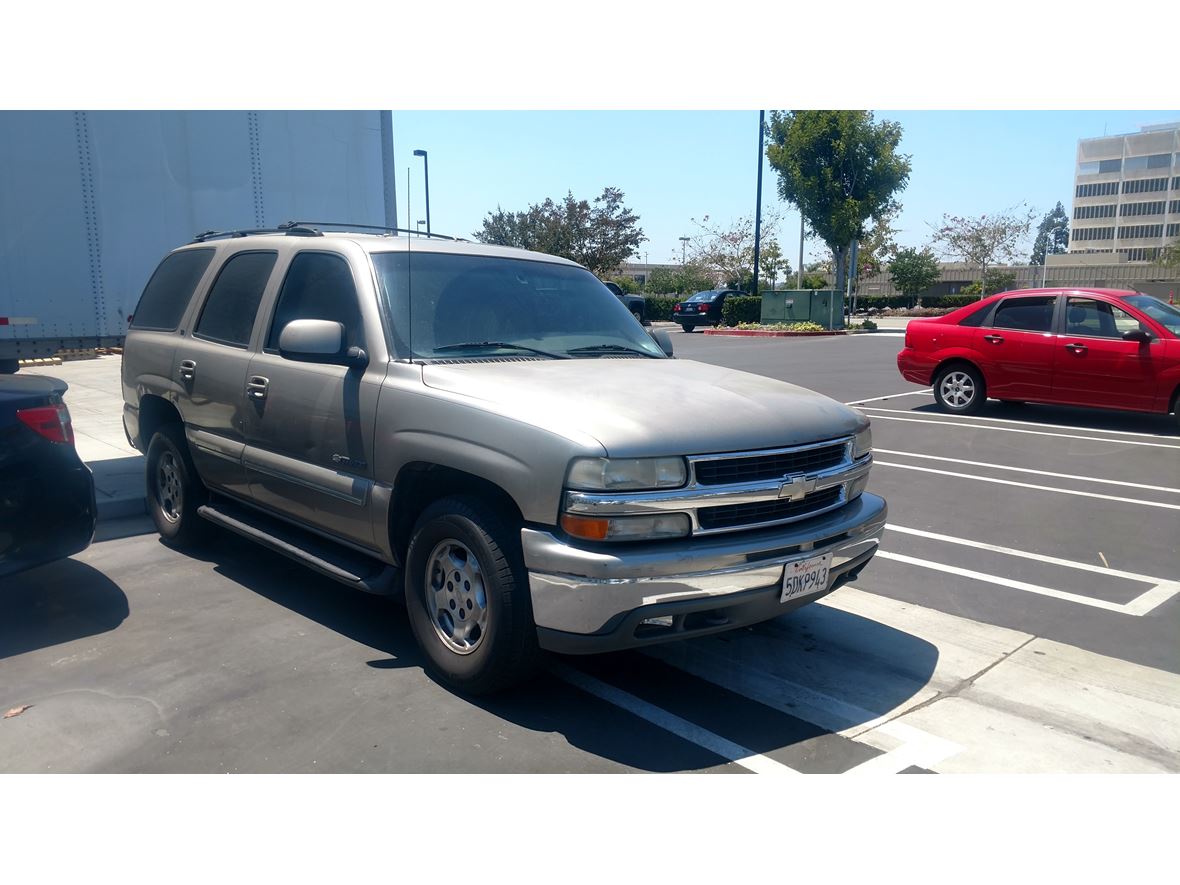 2000 Chevrolet Tahoe for sale by owner in Corona