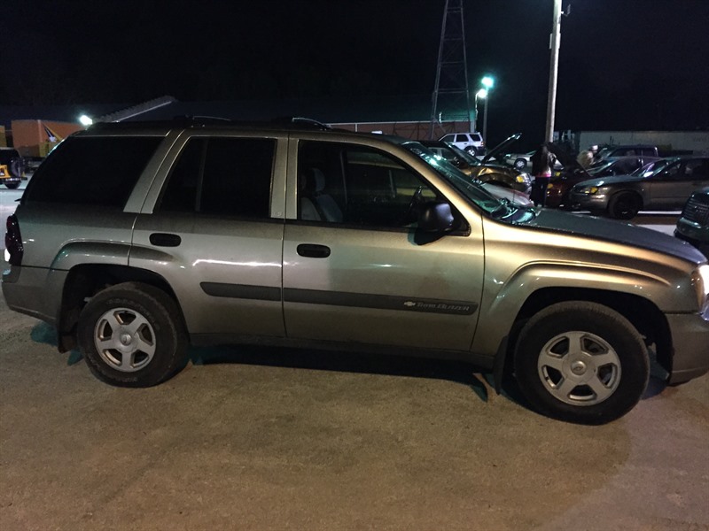2003 Chevrolet Trailblazer for sale by owner in TOWNSEND