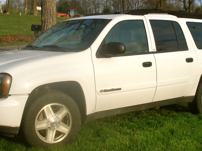 2003 Chevrolet TrailBlazer LT for sale by owner in SPRINGVILLE