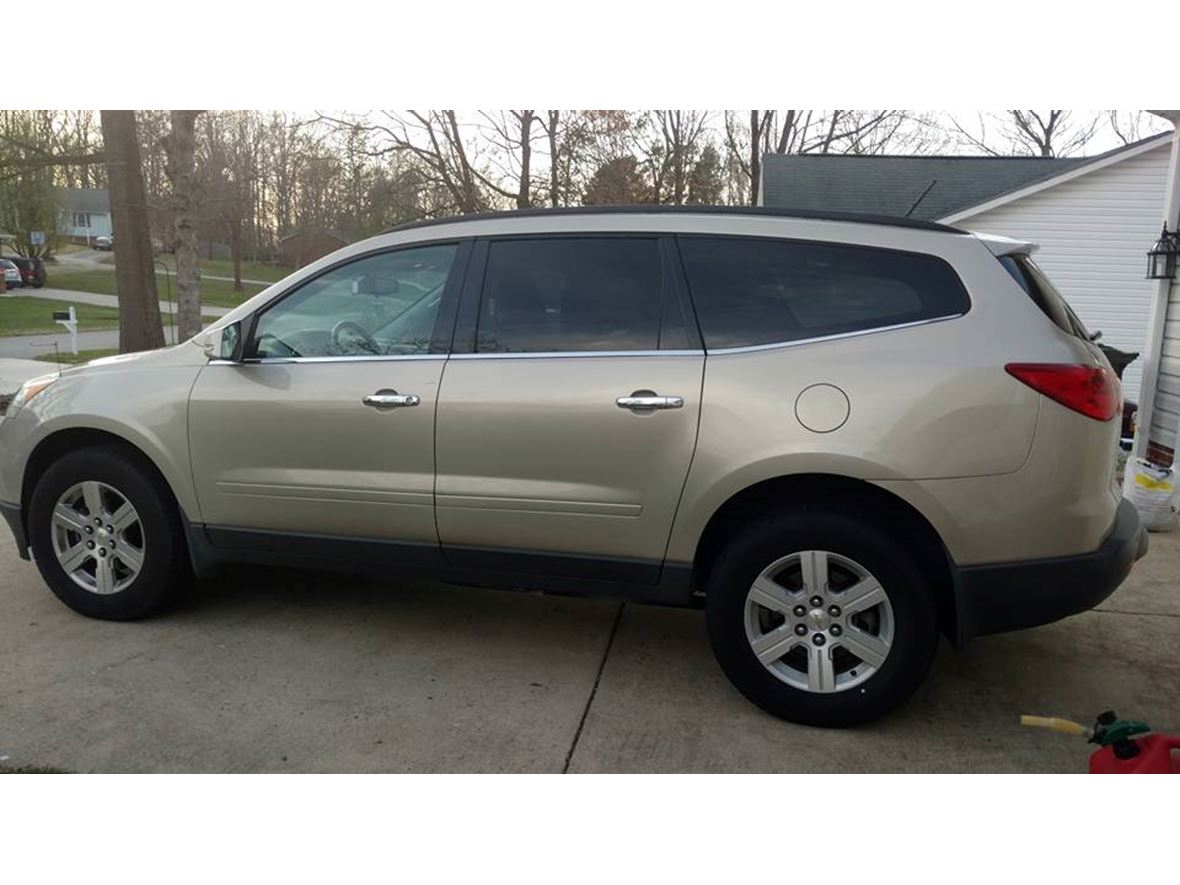 2011 Chevrolet Traverse for sale by owner in Thomasville