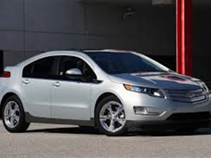 2013 Chevrolet Volt for sale by owner in GRANADA HILLS