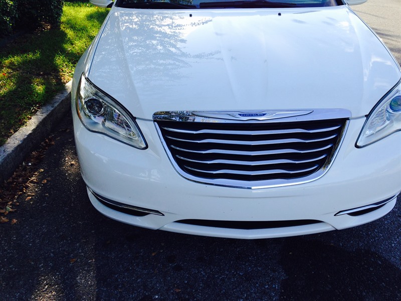 2012 Chrysler 200 for sale by owner in NEW ORLEANS