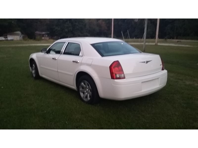 2006 Chrysler 300 for sale by owner in Rocky Mount