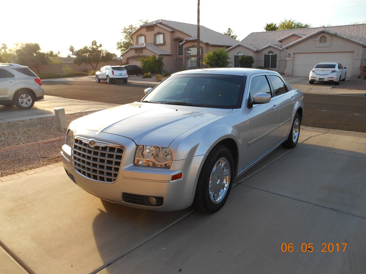 2006 Chrysler 300 for sale by owner in Peoria