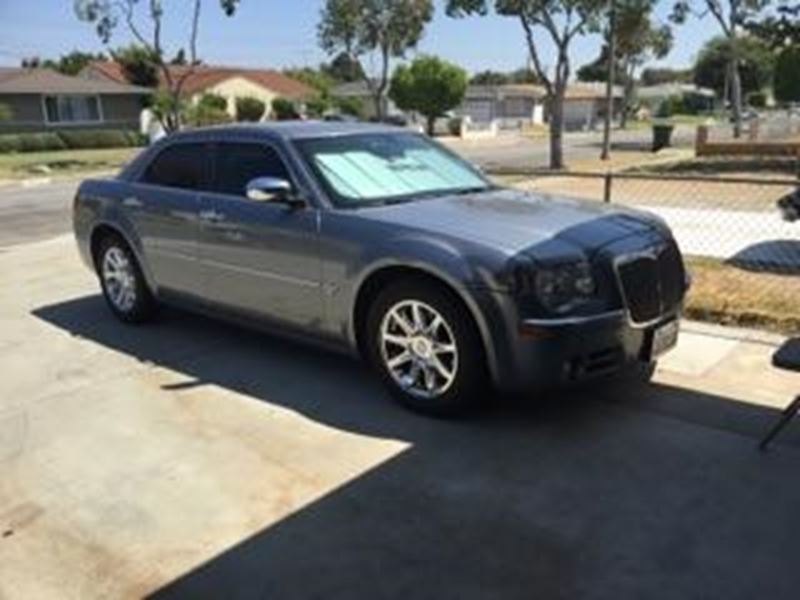 2006 Chrysler 300C for sale by owner in Anaheim
