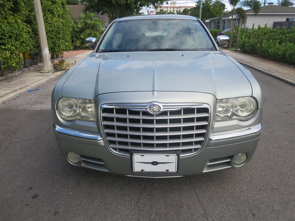 2006 Chrysler 300C for sale by owner in West Palm Beach