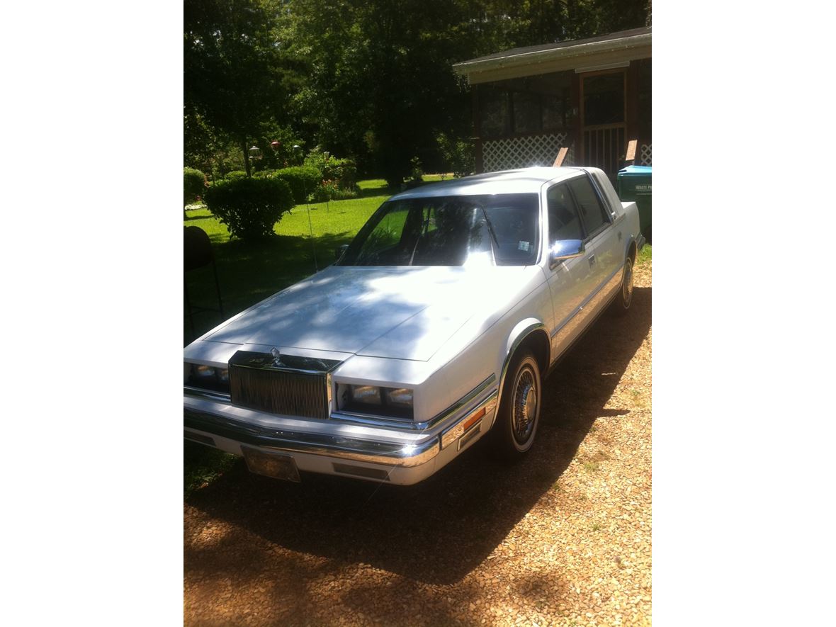 1990 Chrysler 5th Avenue  for sale by owner in Mississippi State
