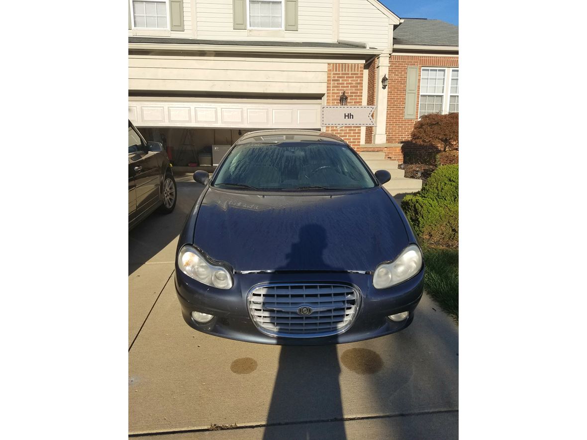 2002 Chrysler Concorde for sale by owner in Ypsilanti