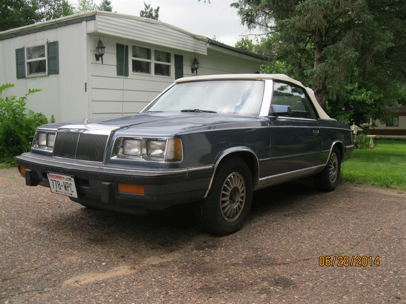 1986 Chrysler Lebaron for sale by owner in ALTOONA