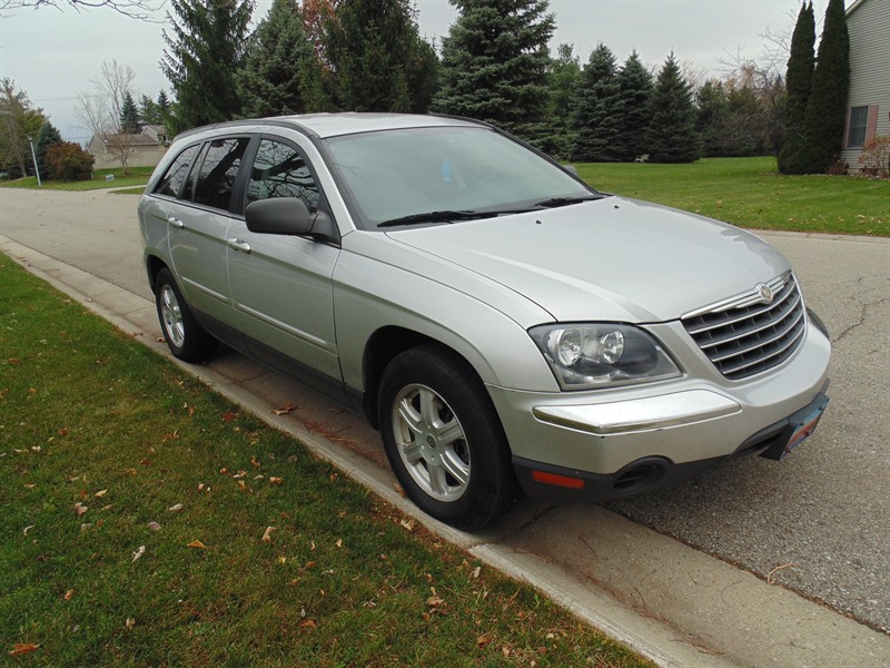 2006 Chrysler Pacifica for sale by owner in DEWITT