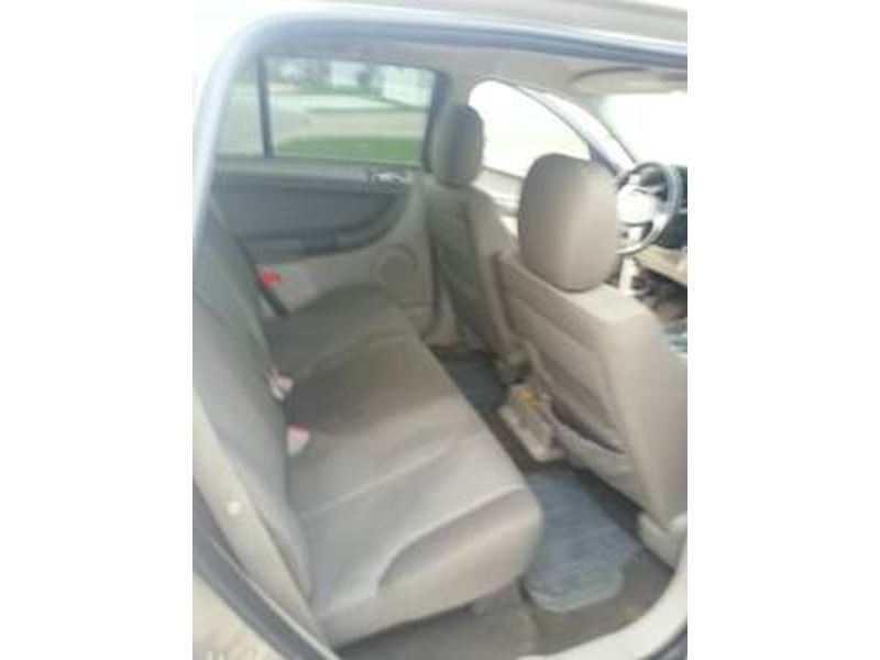2006 Chrysler Pacifica for sale by owner in Novi