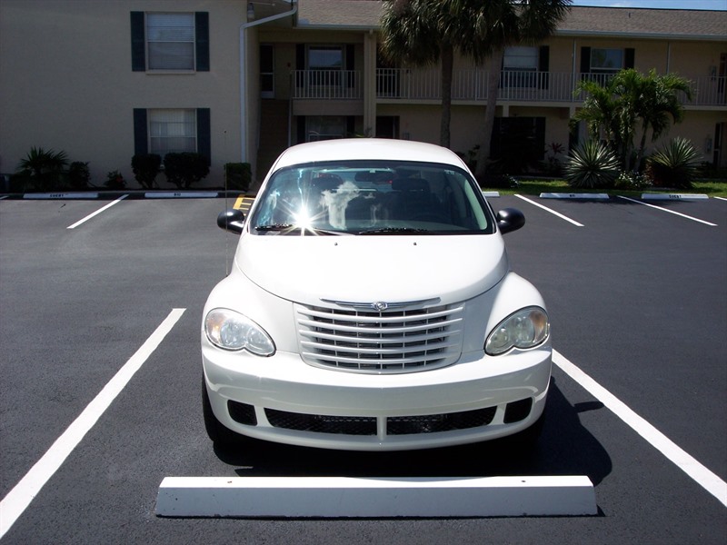 2009 Chrysler PT Cruiser for sale by owner in CAPE CORAL