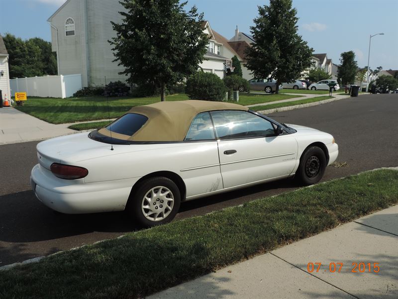 1998 Chrysler Sebring for sale by owner in WENONAH