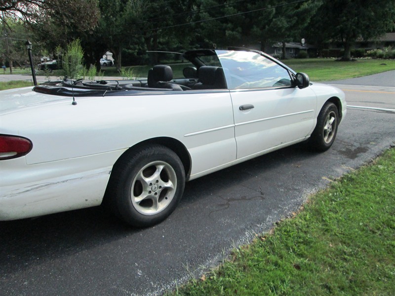 1999 Chrysler Sebring for sale by owner in SOLON