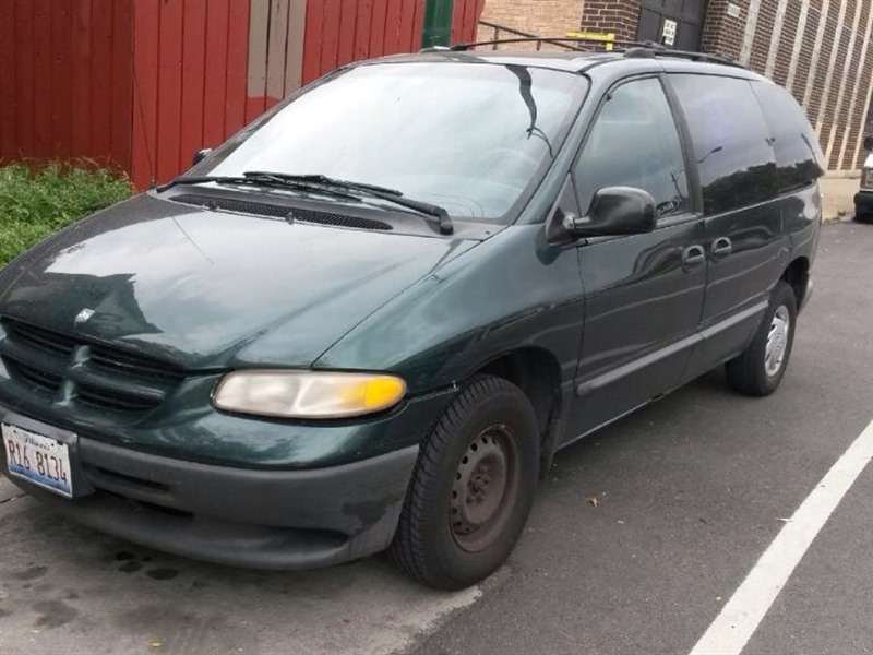 1999 Dodge Caravan for sale by owner in CHICAGO