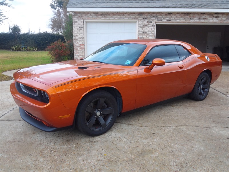 2011 Dodge Challenger RT for sale by owner in BATON ROUGE