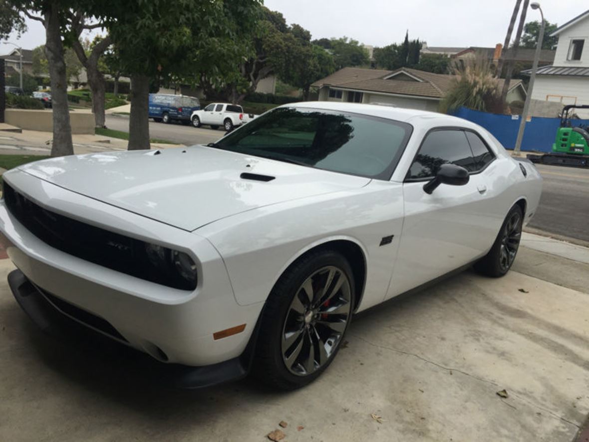 2014 Dodge Challenger for sale by owner in San Pedro
