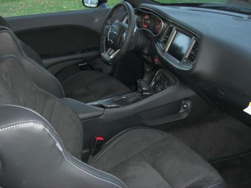 2015 Dodge Challenger for sale by owner in PITTSFORD