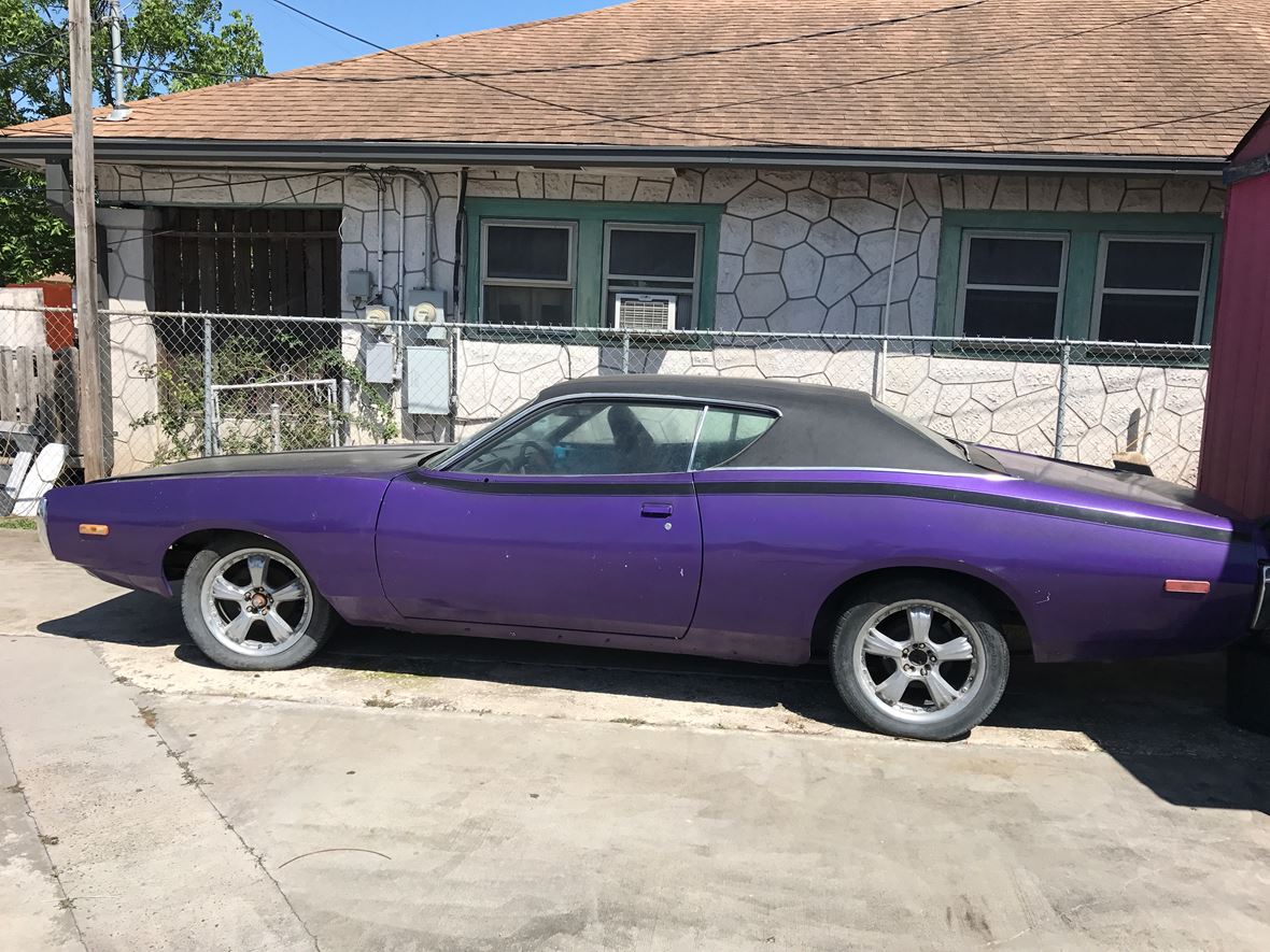 1972 Dodge Charger for sale by owner in Houston