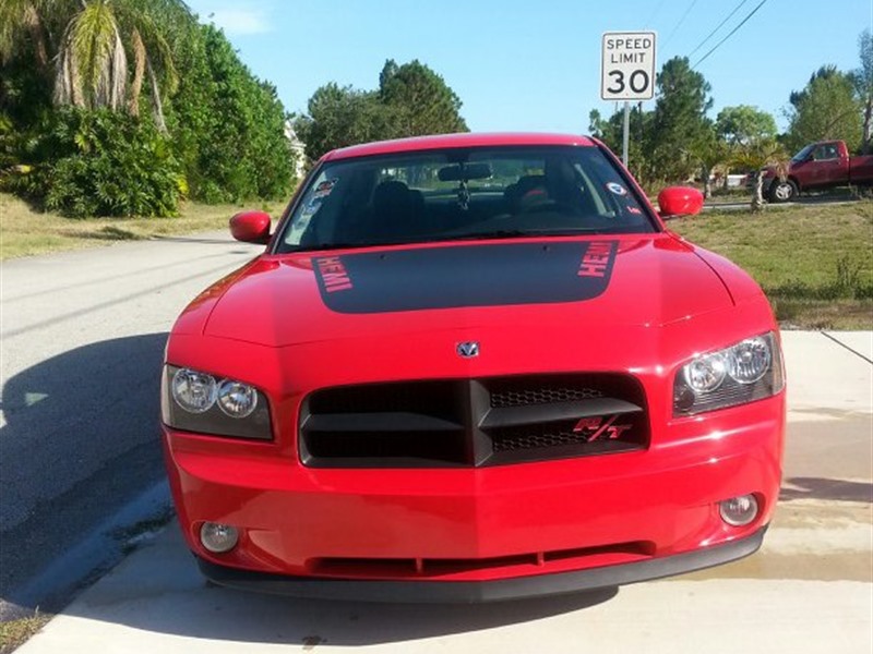2006 Dodge Charger for sale by owner in PORT SAINT LUCIE