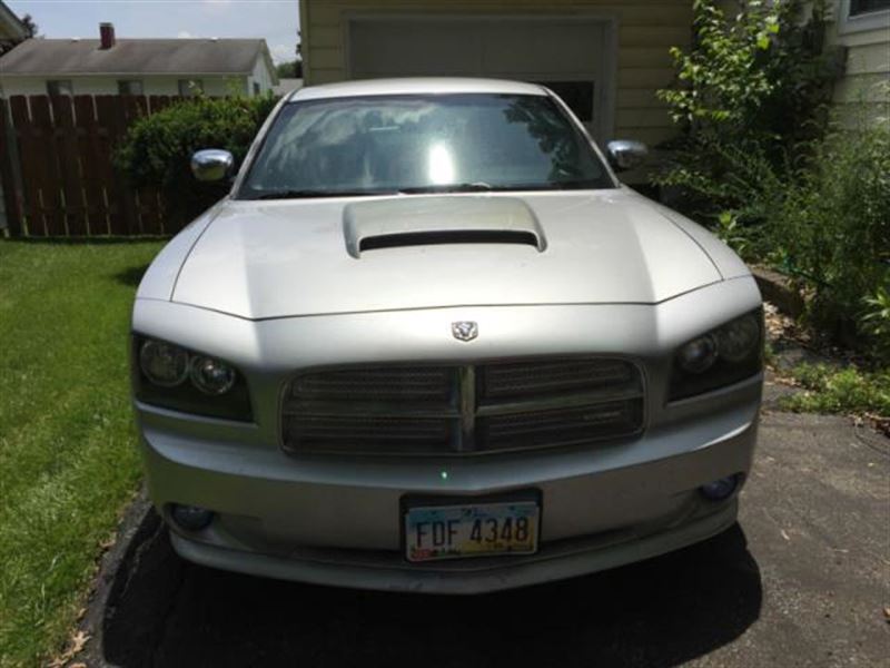 2006 Dodge Charger for sale by owner in AKRON