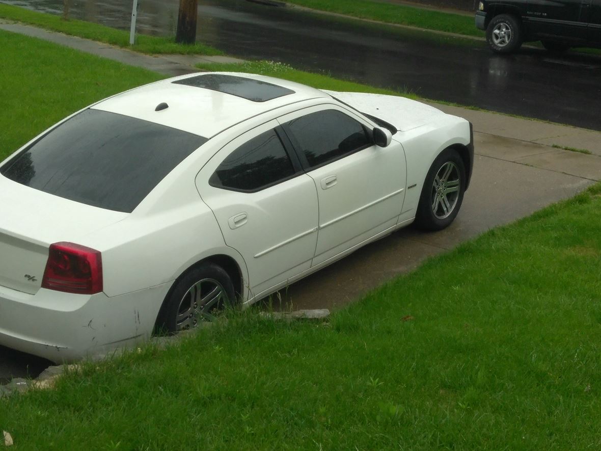 2006 Dodge Charger for sale by owner in Cincinnati