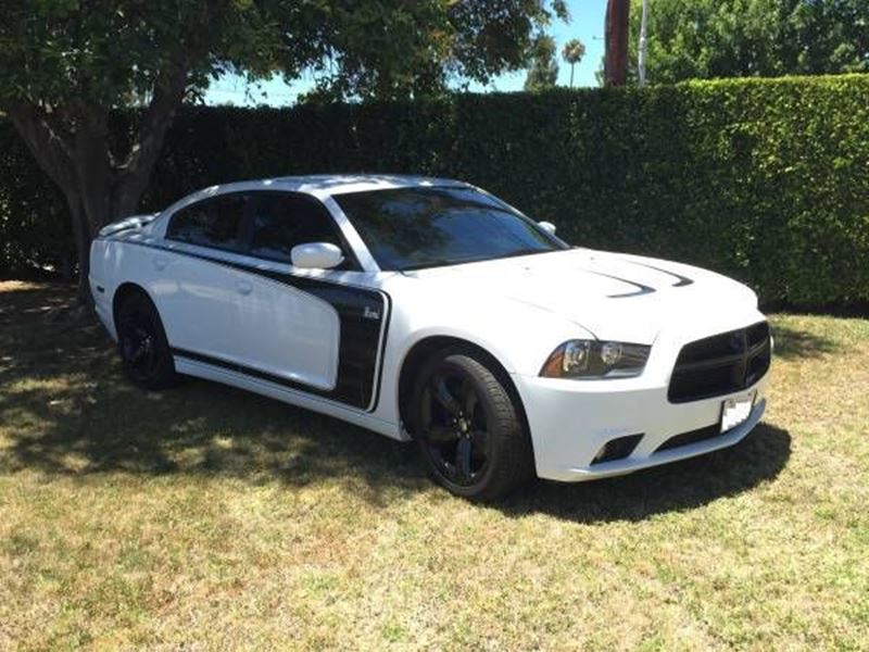2013 Dodge Charger for sale by owner in CHULA VISTA