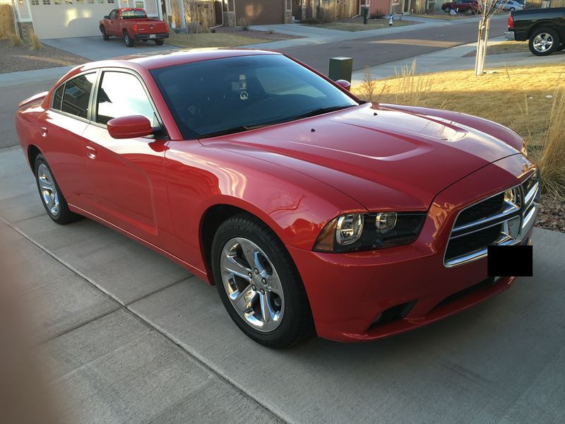 2013 Dodge Charger for sale by owner in Colorado Springs