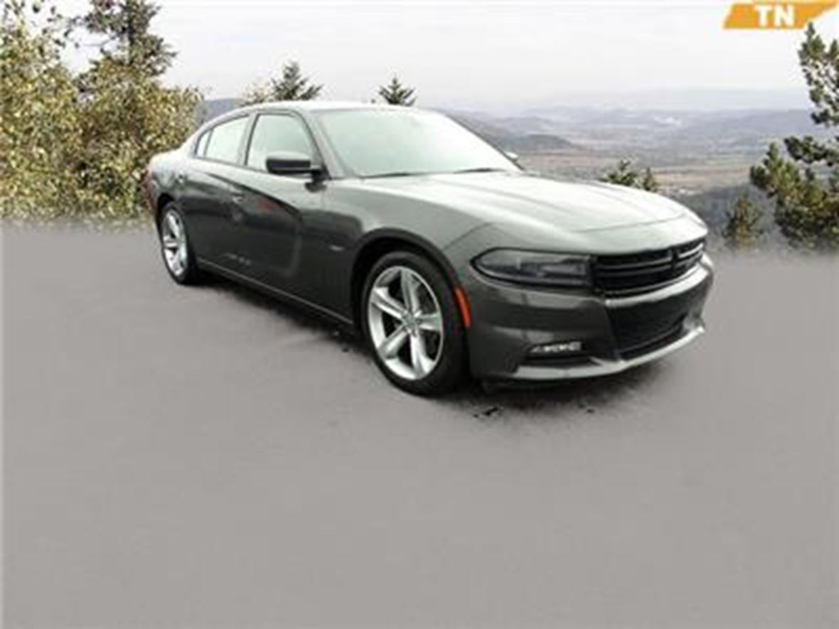 2016 Dodge Charger for sale by owner in McMinnville