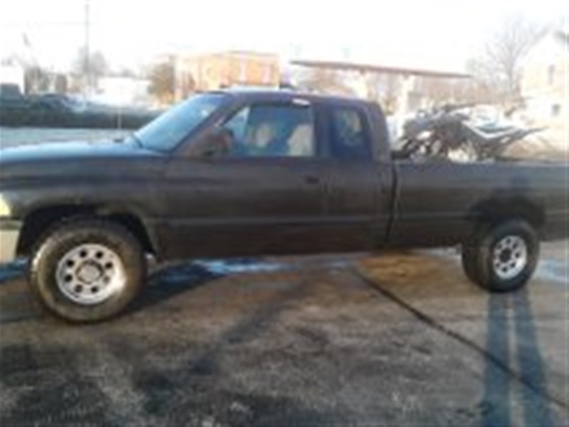 2002 Dodge cummins for sale by owner in HILLSDALE