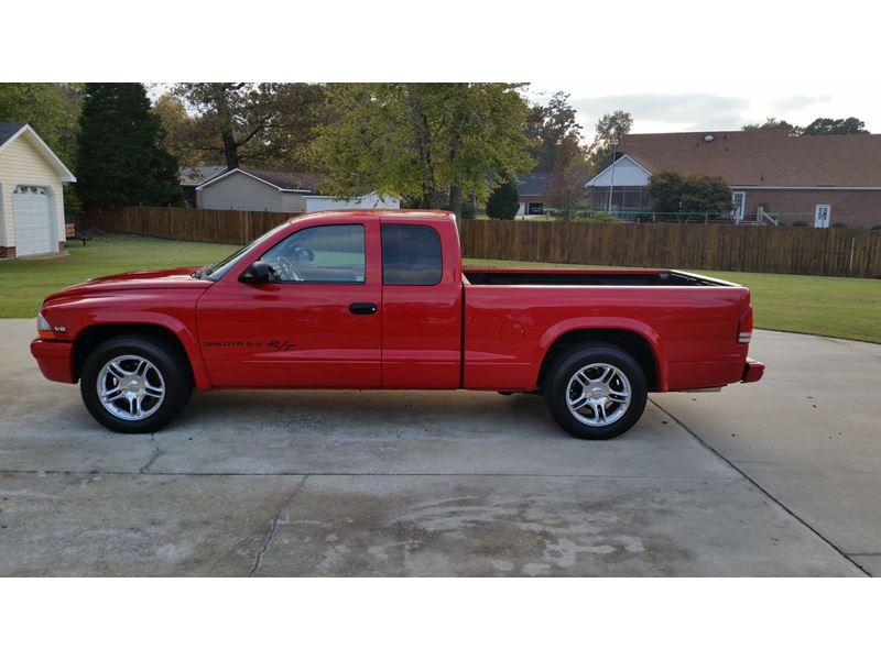 2003 Dodge Dakota for sale by owner in CHICAGO