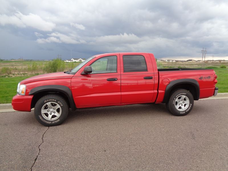 2006 Dodge Dakota for sale by owner in Sioux Falls