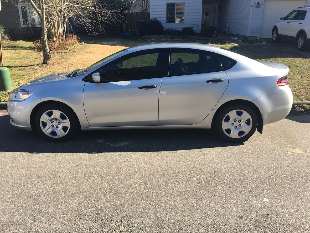 2013 Dodge Dart for sale by owner in Virginia Beach